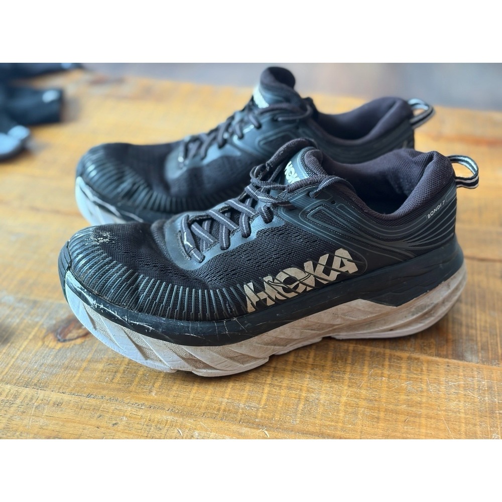 HOKA ONE ONE BONDI 7 Black White Women's Running Shoes Size 8.5D  1110519 BWHT